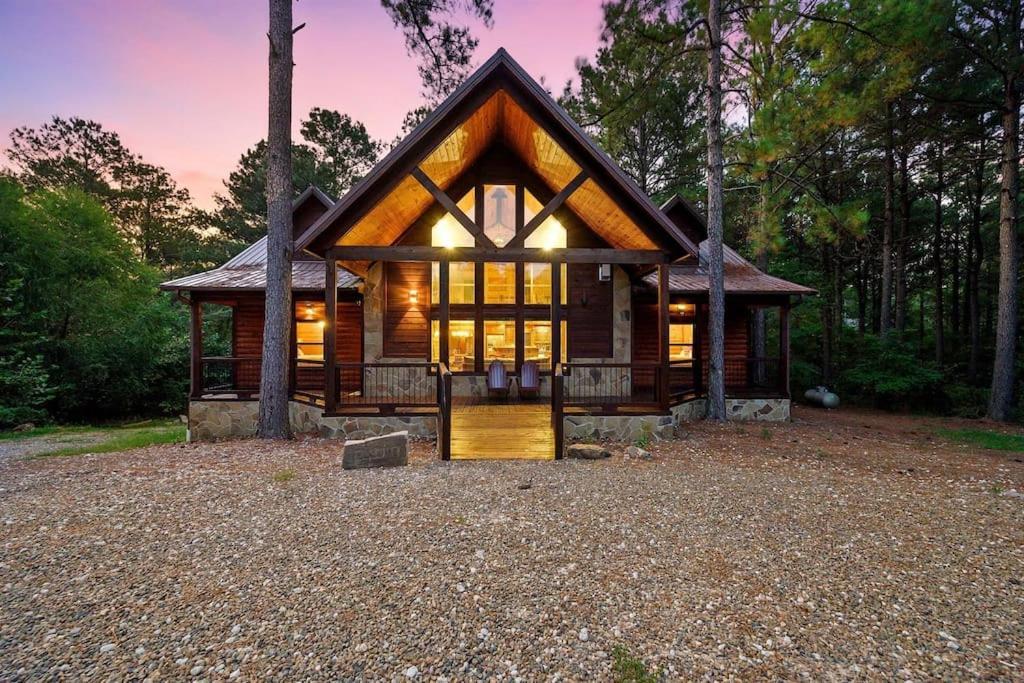 Iron Horse Lodge Sleeps 18, Games, Fire Pit, Hot Tub, Ev, More Broken Bow Esterno foto